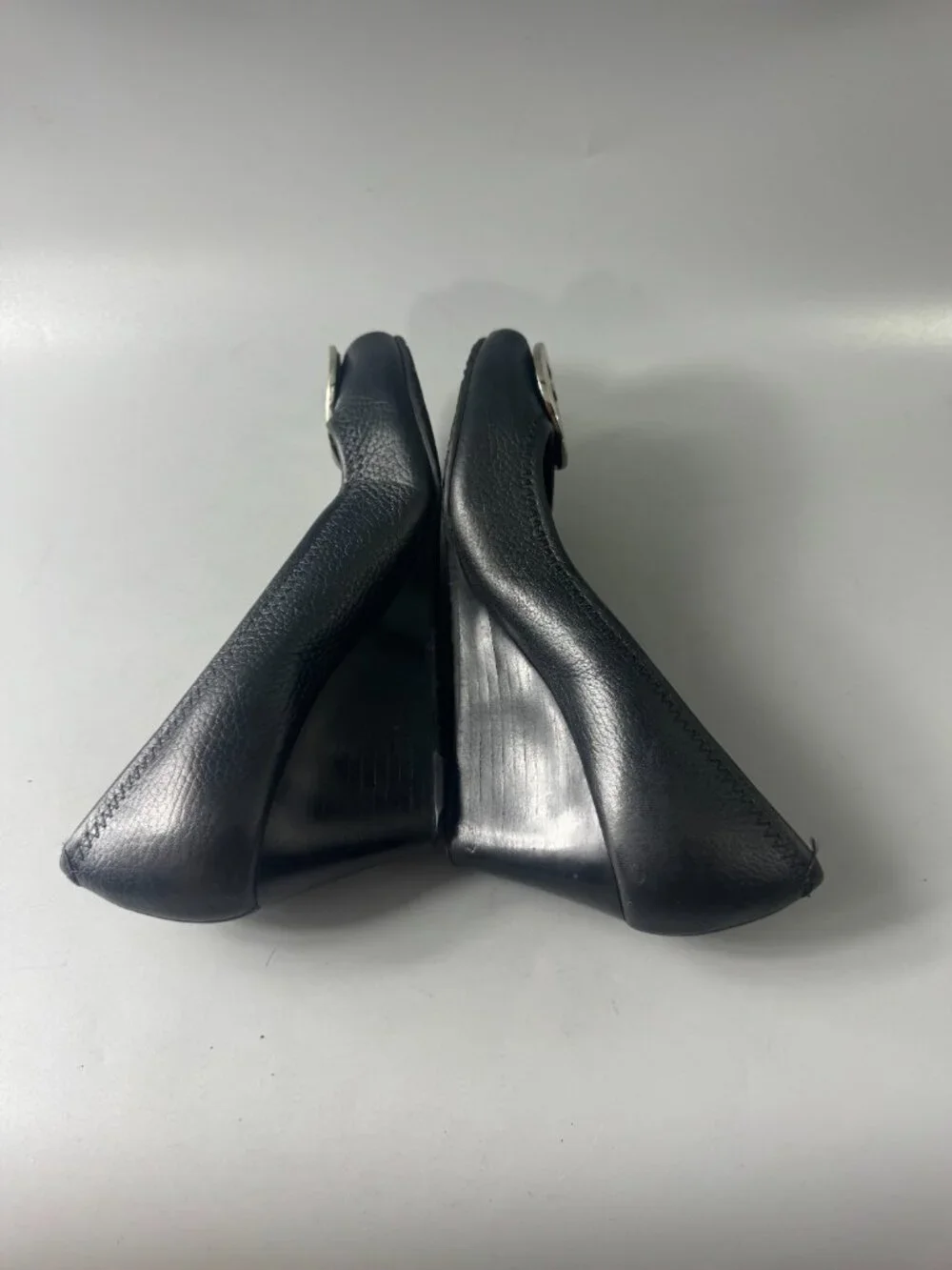 TORY BURCH Sally 2 Peep Toe Wedge Pump Size 6 1/2